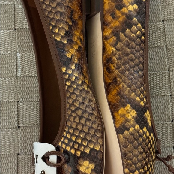 NIB Tory Burch Charm Ballet Stamped Snake Print Flats- Dark Caramel - Picture 4 of 5